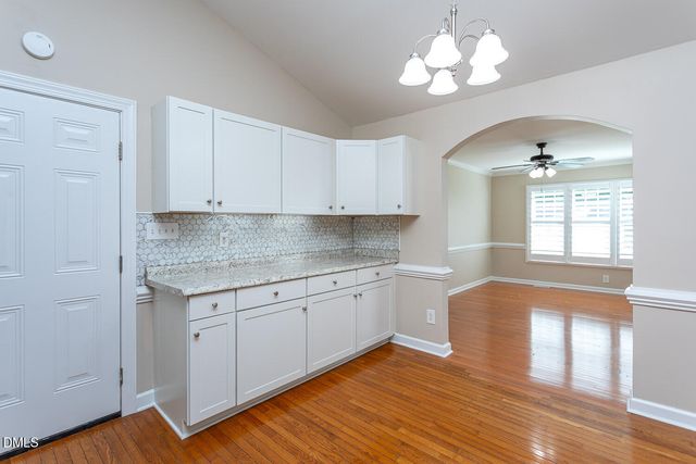 34 Blue Pond Road, Clayton, NC 27520