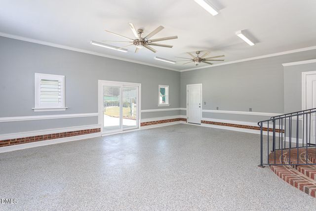 34 Blue Pond Road, Clayton, NC 27520