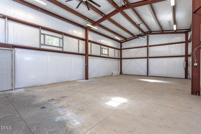 34 Blue Pond Road, Clayton, NC 27520