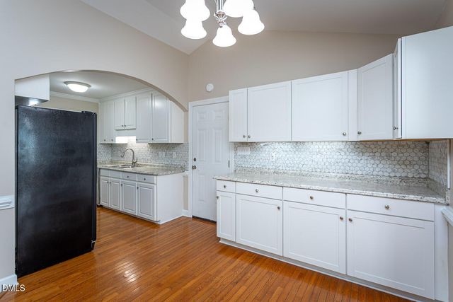 34 Blue Pond Road, Clayton, NC 27520