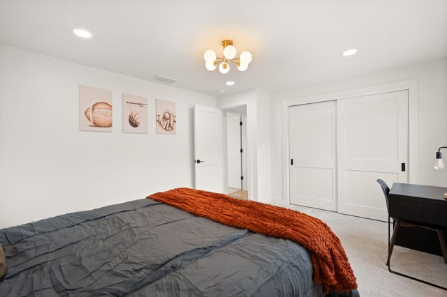 12300 Palomas Avenue NE, Albuquerque, NM 87122
