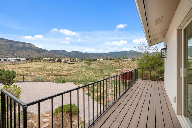 12300 Palomas Avenue NE, Albuquerque, NM 87122