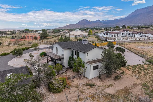 12300 Palomas Avenue NE, Albuquerque, NM 87122