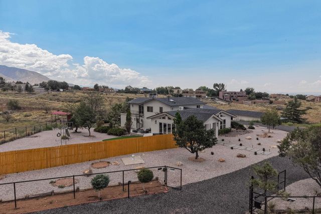 12300 Palomas Avenue NE, Albuquerque, NM 87122