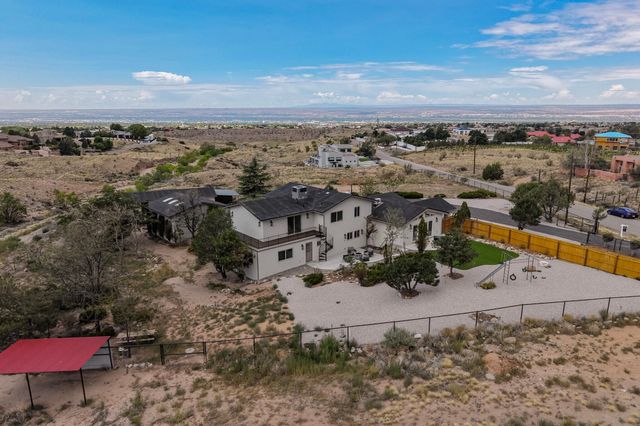 12300 Palomas Avenue NE, Albuquerque, NM 87122