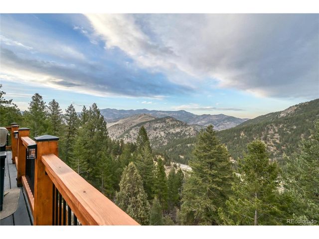 1055 Saddleback Dr, Evergreen, CO 80439