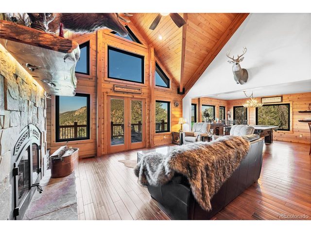 1055 Saddleback Dr, Evergreen, CO 80439