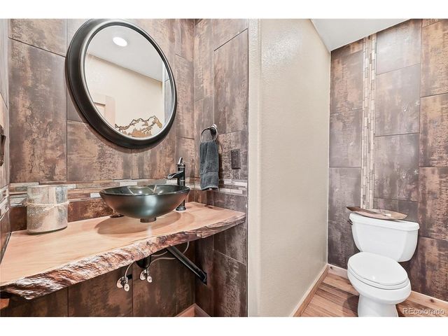 1055 Saddleback Dr, Evergreen, CO 80439