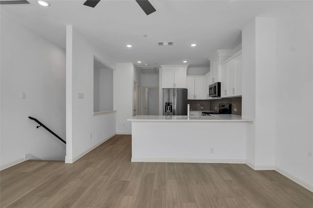 5258 Springlake Parkway, Haltom City, TX 76117