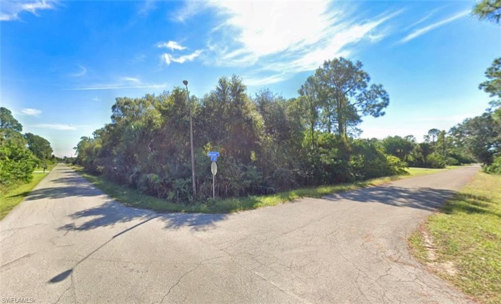 2004 E 7th ST, LEHIGH ACRES, FL 33936 — photo 4