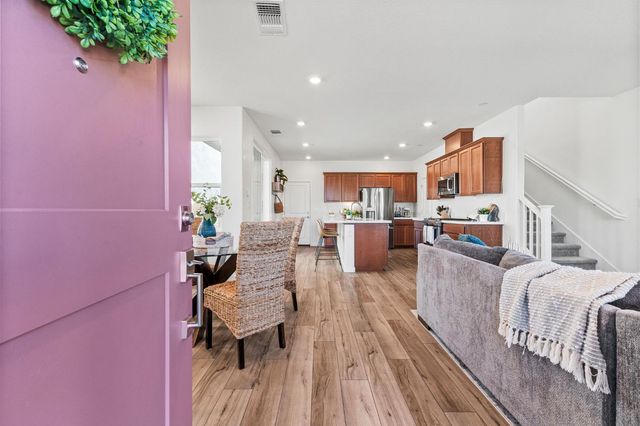 4520 Juneberry Dr, Sacramento, CA 95834