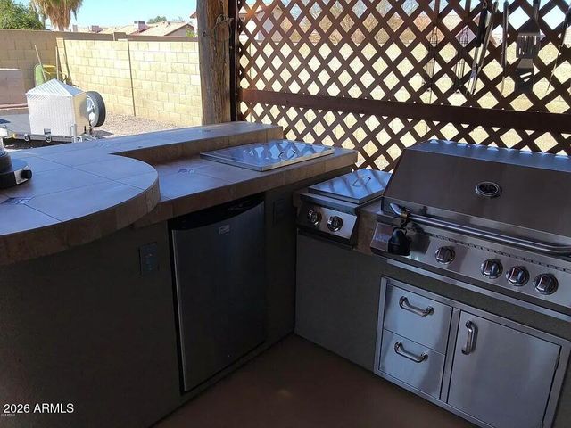 6408 S 19TH Place, Phoenix, AZ 85042