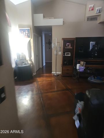 6408 S 19TH Place, Phoenix, AZ 85042