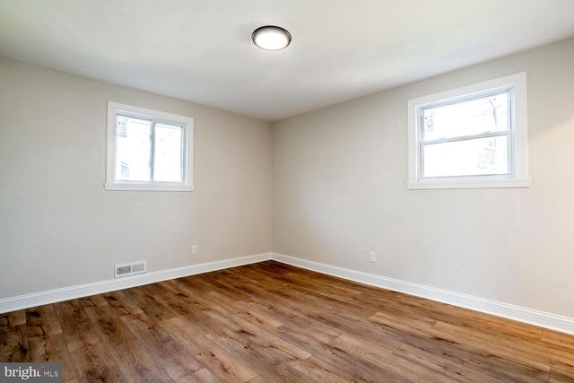 1009 EDGEMOOR RD, Cherry Hill, NJ 08034