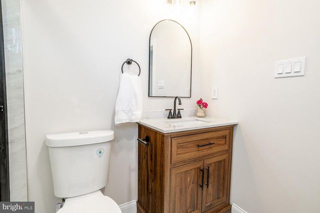 1009 EDGEMOOR RD, Cherry Hill, NJ 08034