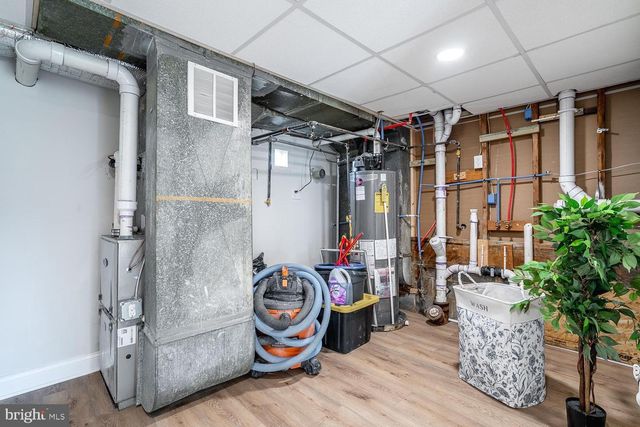 1009 EDGEMOOR RD, Cherry Hill, NJ 08034