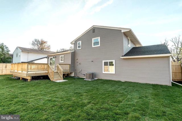 1009 EDGEMOOR RD, Cherry Hill, NJ 08034