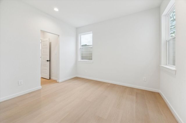 817 Thornton Road F, Houston, TX 77018