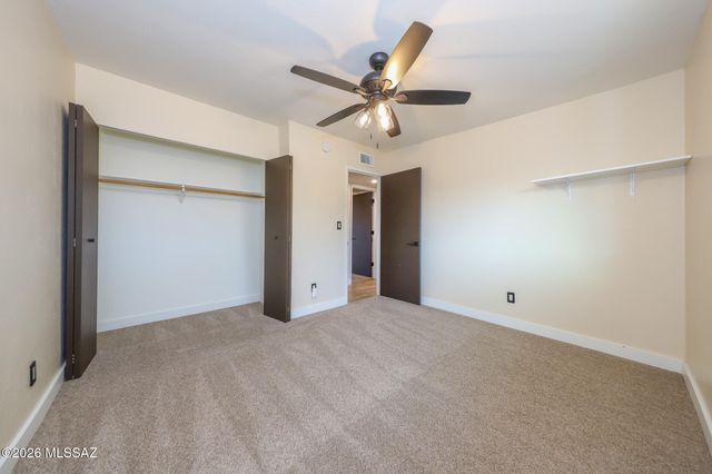 6760 W Ina Road, Tucson, AZ 85743