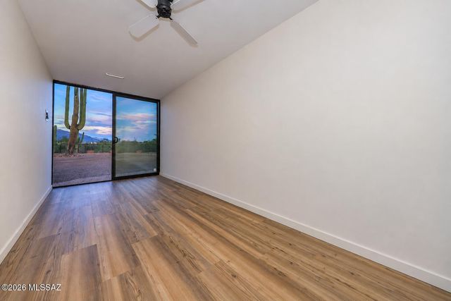 6760 W Ina Road, Tucson, AZ 85743
