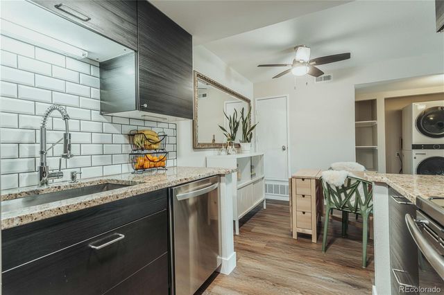 8335 Fairmount Drive 10-108, Denver, CO 80247