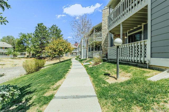 8335 Fairmount Drive 10-108, Denver, CO 80247