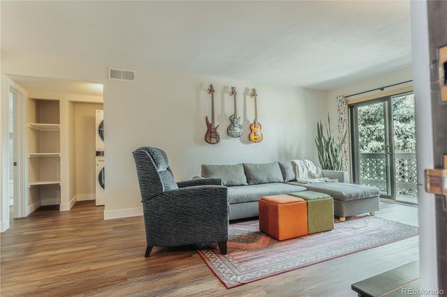 8335 Fairmount Drive 10-108, Denver, CO 80247