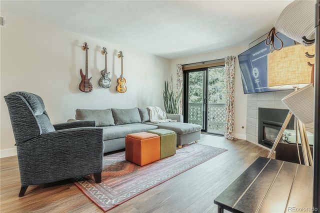8335 Fairmount Drive 10-108, Denver, CO 80247