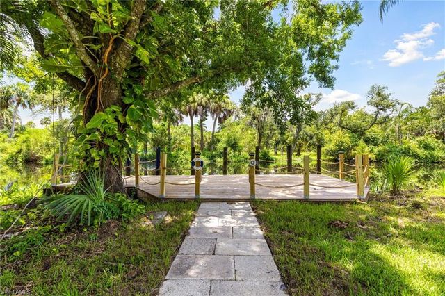 7436 Dana Lin CIR, North Fort Myers, FL 33917