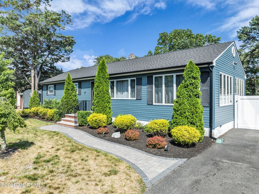 130 Coral Drive, Brick, NJ 08724