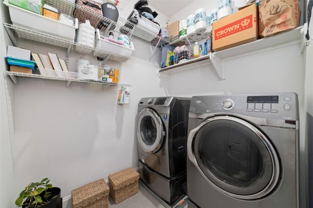 8726 Kempwood Drive, Houston, TX 77080