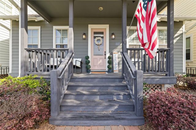 8726 Kempwood Drive, Houston, TX 77080