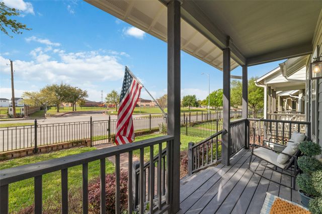 8726 Kempwood Drive, Houston, TX 77080