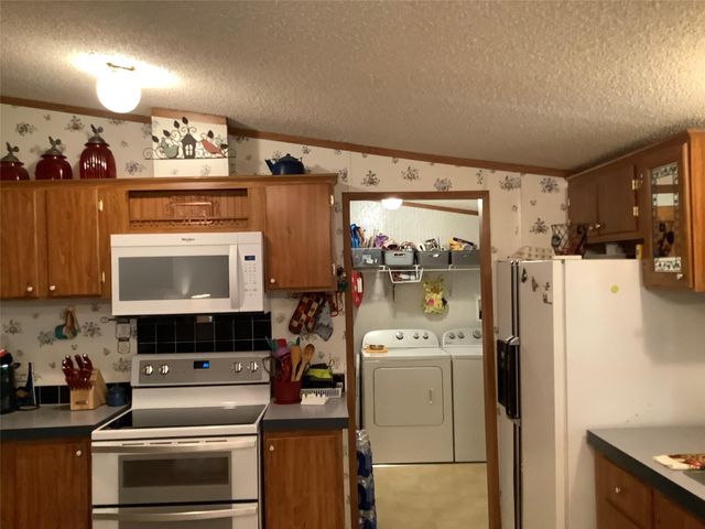 161 Oakdale Drive, Huntsville, TX 77320
