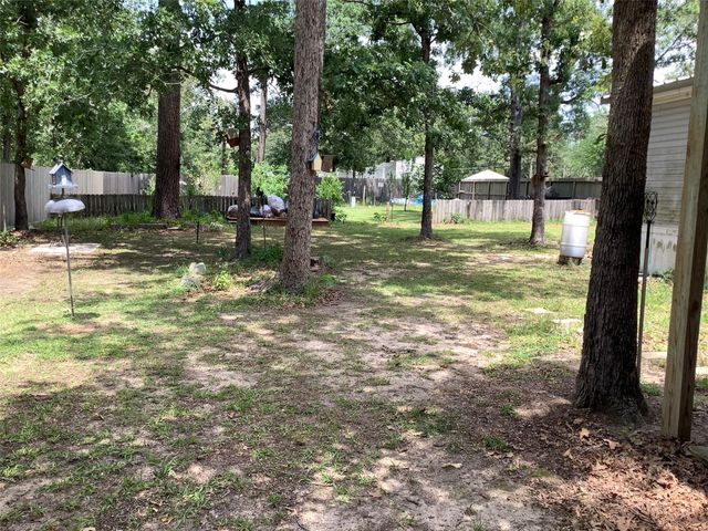 161 Oakdale Drive, Huntsville, TX 77320
