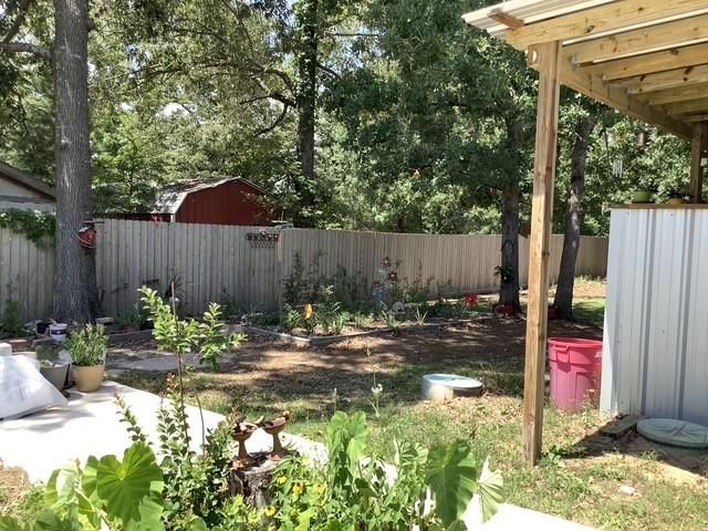 161 Oakdale Drive, Huntsville, TX 77320