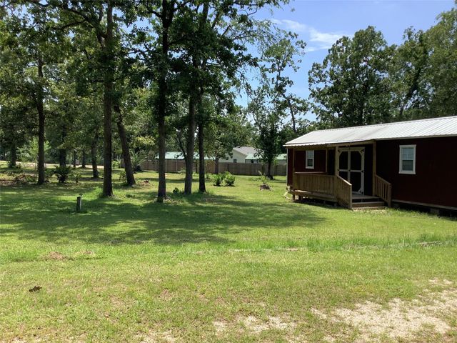 161 Oakdale Drive, Huntsville, TX 77320
