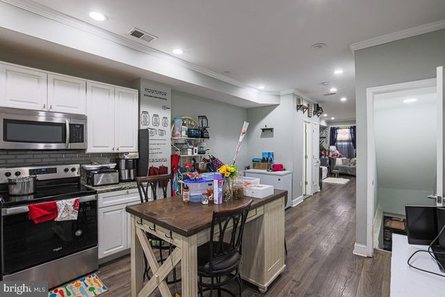 3107 E MONUMENT ST, Baltimore, MD 21205