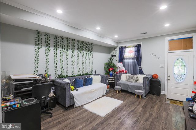 3107 E MONUMENT ST, Baltimore, MD 21205