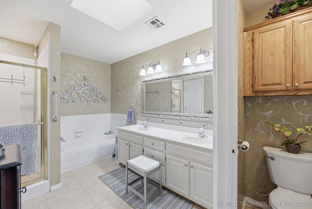 1085 E 138th Street, Glenpool, OK 74033
