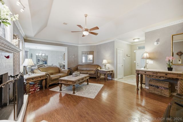 1085 E 138th Street, Glenpool, OK 74033