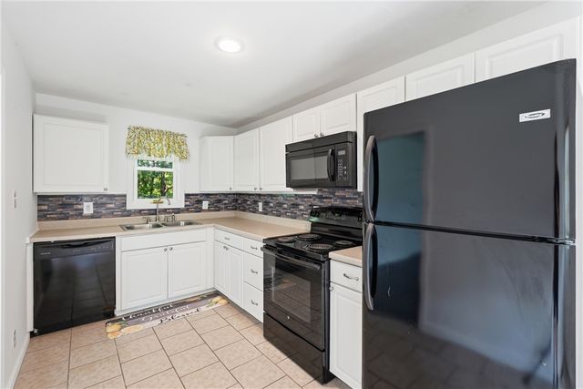 407 Boston Ave, Union Twp, PA 16101