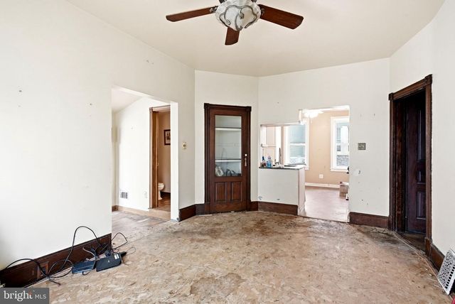 19 W HINCKLEY AVE, Ridley Park, PA 19078