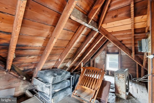 19 W HINCKLEY AVE, Ridley Park, PA 19078