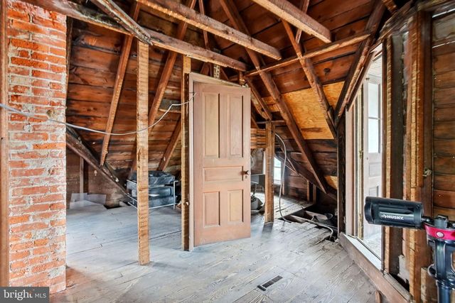 19 W HINCKLEY AVE, Ridley Park, PA 19078