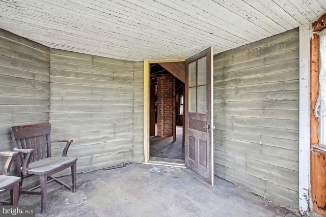 19 W HINCKLEY AVE, Ridley Park, PA 19078