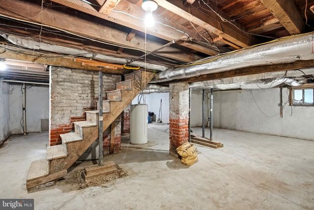19 W HINCKLEY AVE, Ridley Park, PA 19078