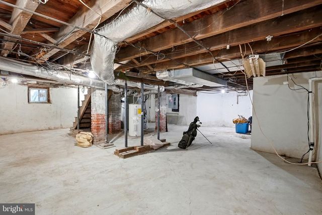 19 W HINCKLEY AVE, Ridley Park, PA 19078