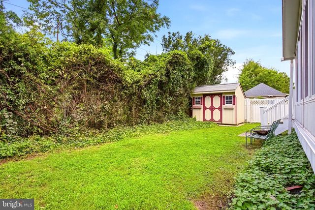19 W HINCKLEY AVE, Ridley Park, PA 19078