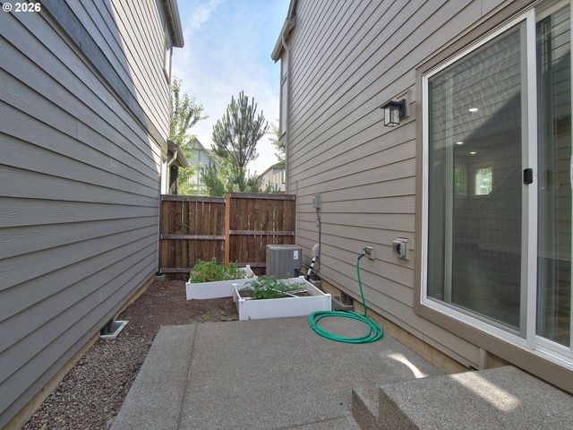 15212 Nw COSMOS St, Portland, OR 97229